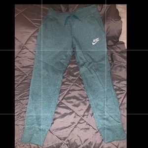 Kids Nike sweatpants